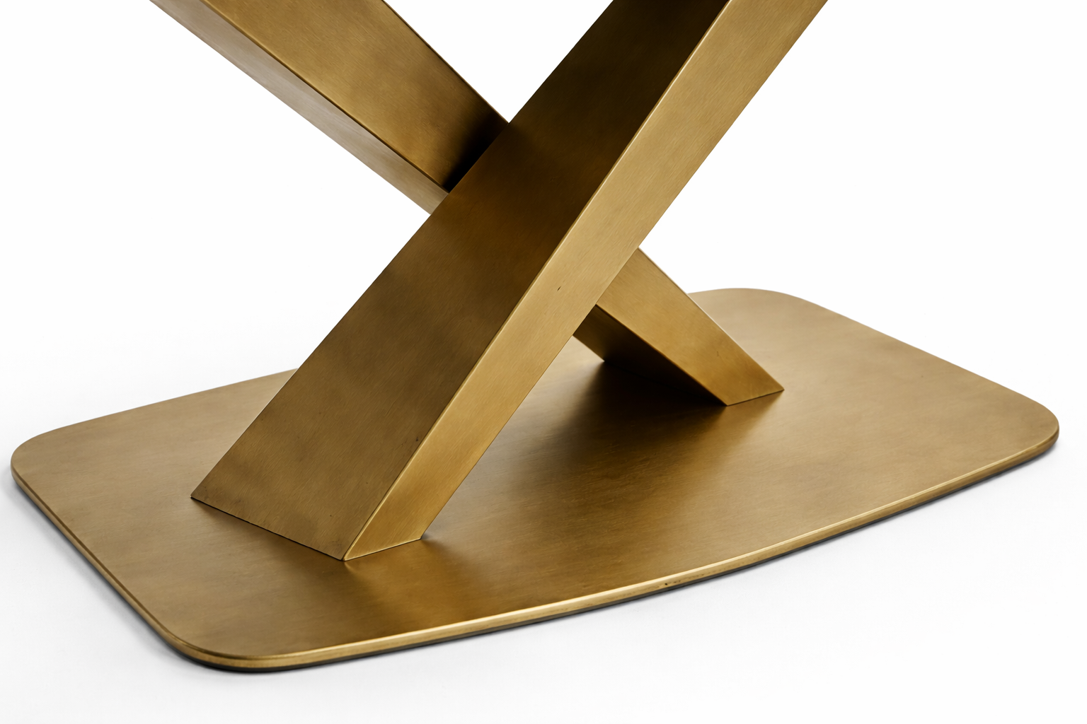 CLASSIC DINING Thumbnail